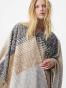 LaLa Berlin - Poncho Pineo 