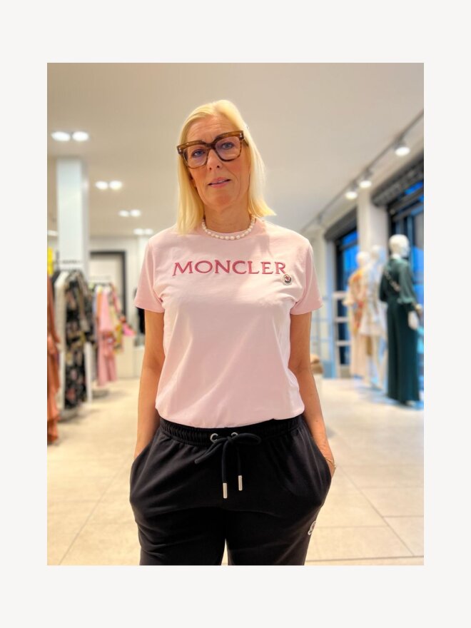 Moncler - LOGO T-SHIRT ROSA