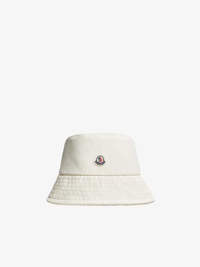 Moncler - reversible teddy bucket cream