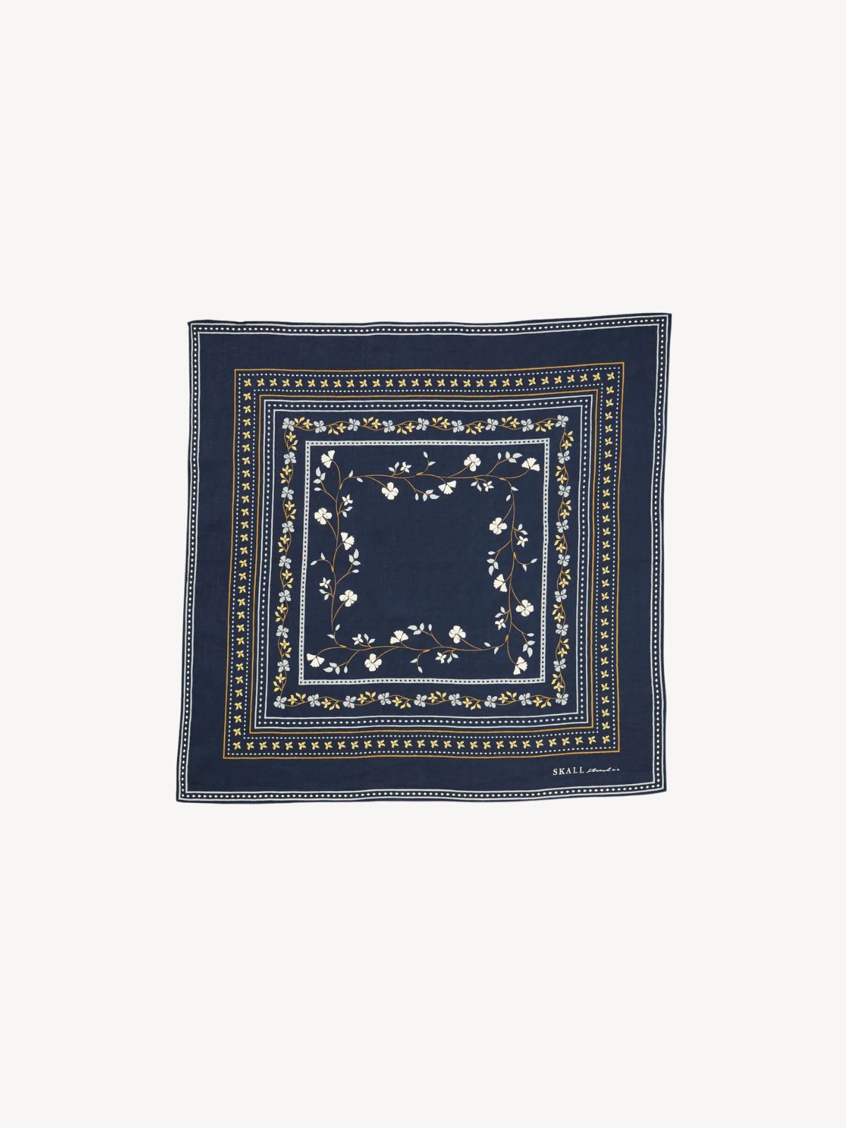 Skall Studio - Skall floral scarf 55x55 Skall Studio - Skall floral scarf 55x55