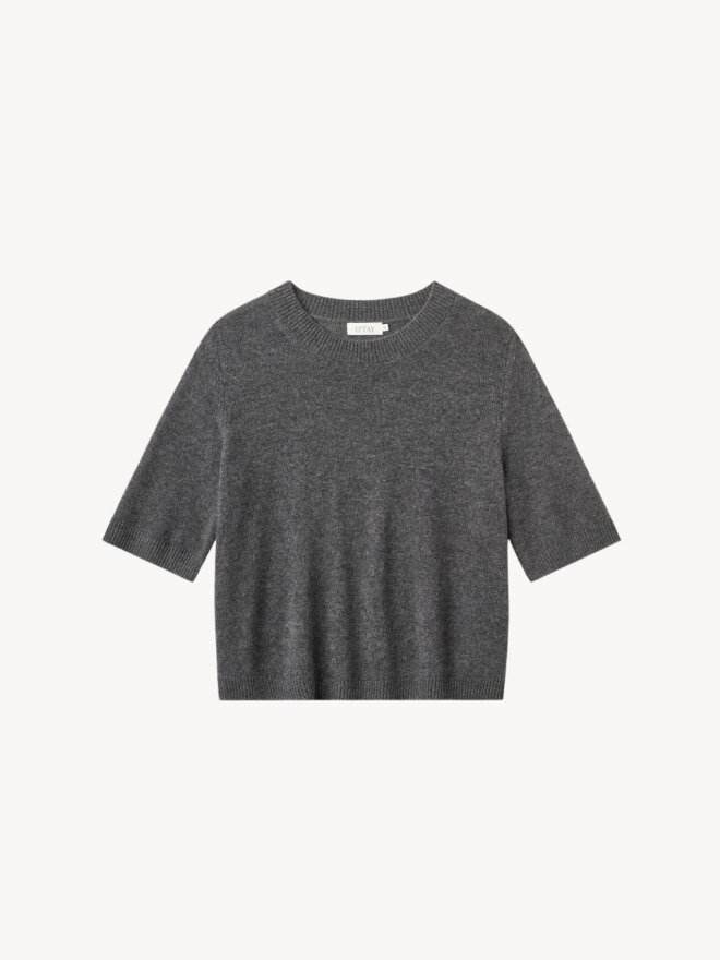 O TAY - LAURA KORTÆRMET STRIK