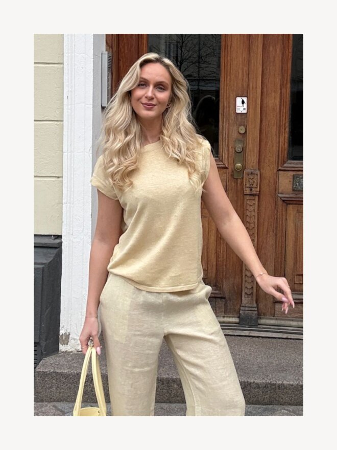 HEMISPHERE - STRIK T-SHIRT